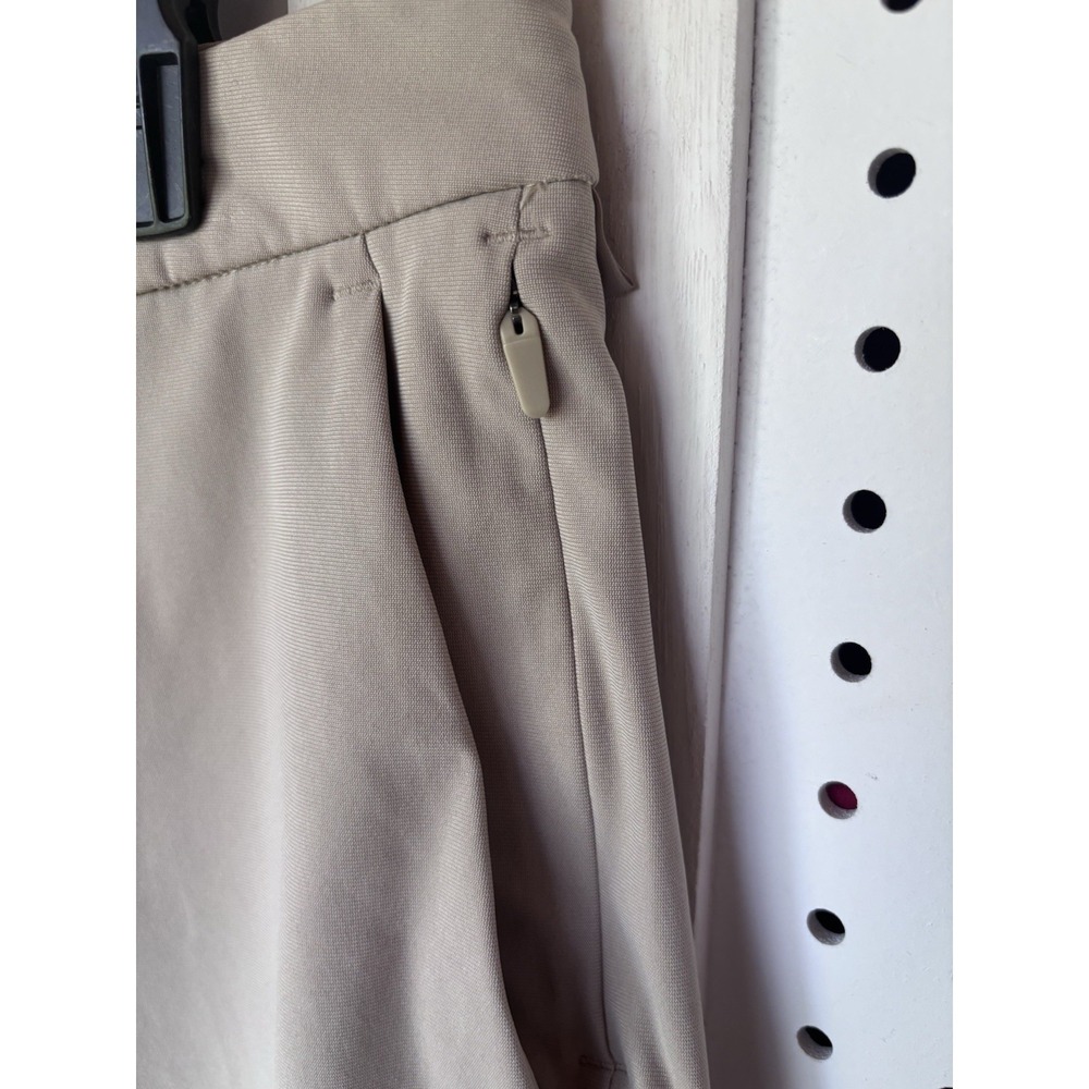 Lululemon‎ Commission Shorts Classic 9" Men's Size 32 Beige LM7AK3S - Picture 2 of 8